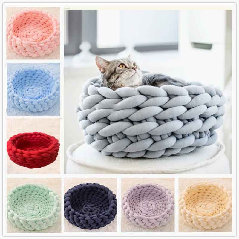 Round Soft Plush Pet Bed for Cats and Dogs